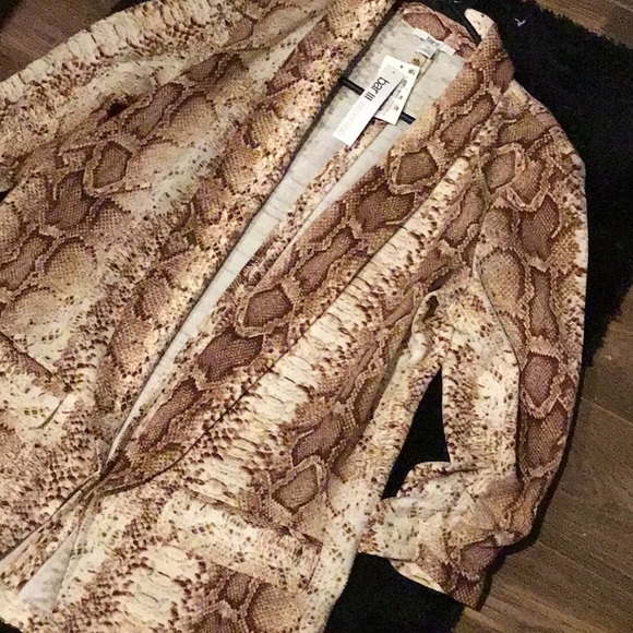 Snakeskin Print Blazer-New with tag - Picture 7 of 10